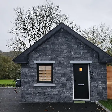 Sullane Weirs Apartman