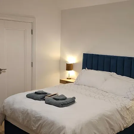 Sullane Weirs Apartment