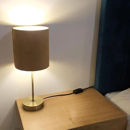 Apartman Sullane Weirs *